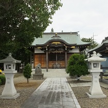 写真画像：三輪神社