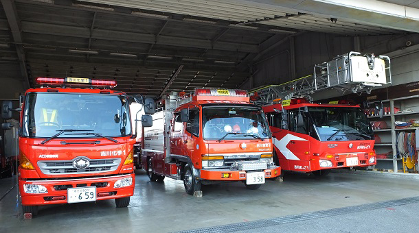 写真画像：吉川松伏消防組合消防本部